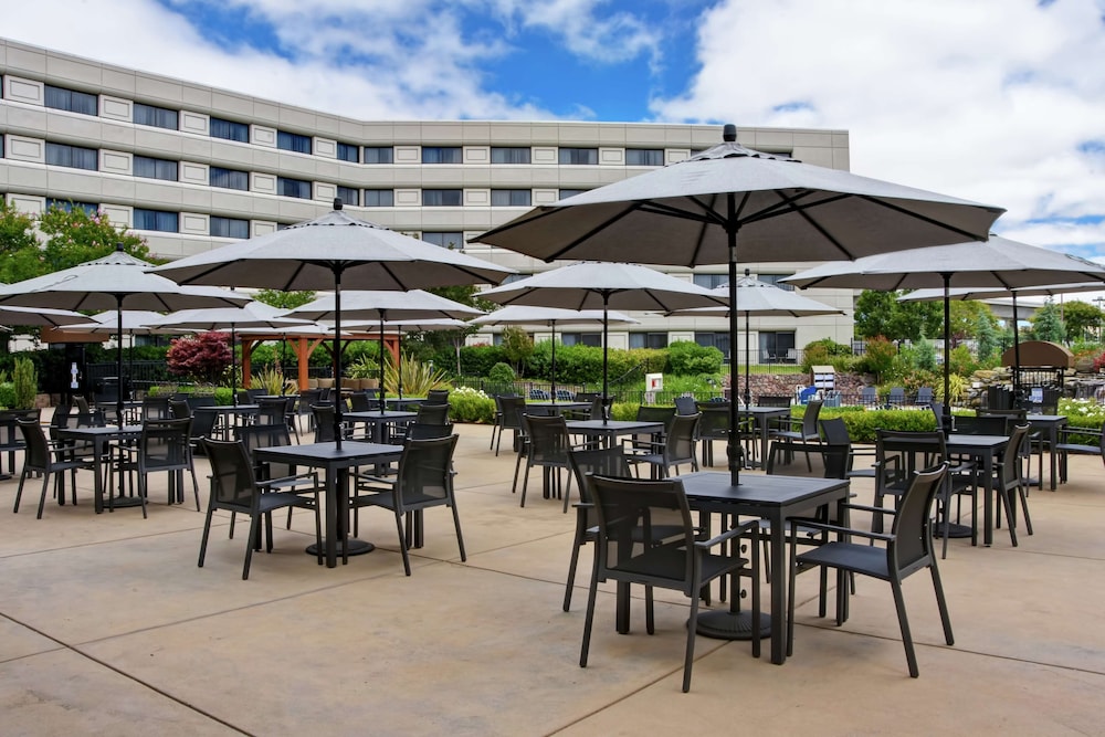 DoubleTree by Hilton Hotel Pleasanton at the Club - photo 61
