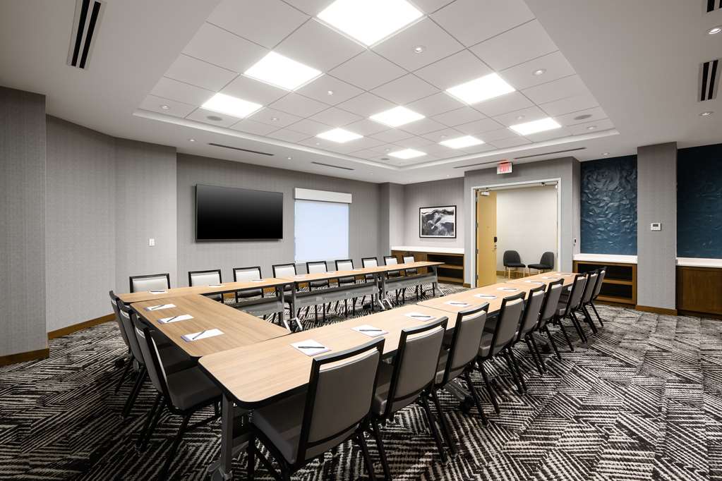 Hyatt Place Albany Downtown - photo 26