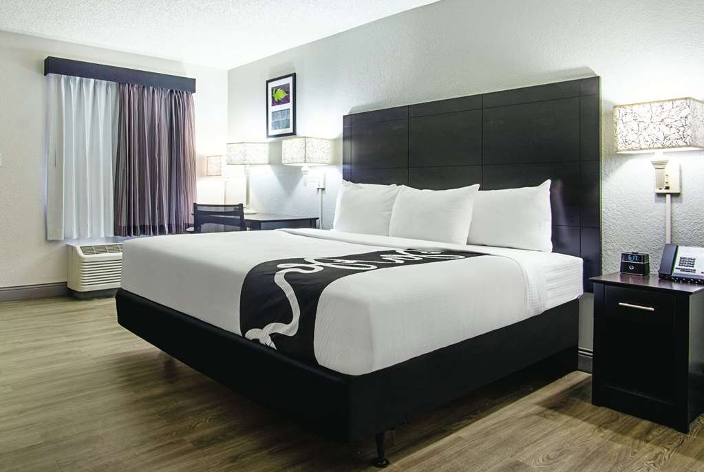 La Quinta Inn by Wyndham West Palm Beach Florida Turnpike - photo 25