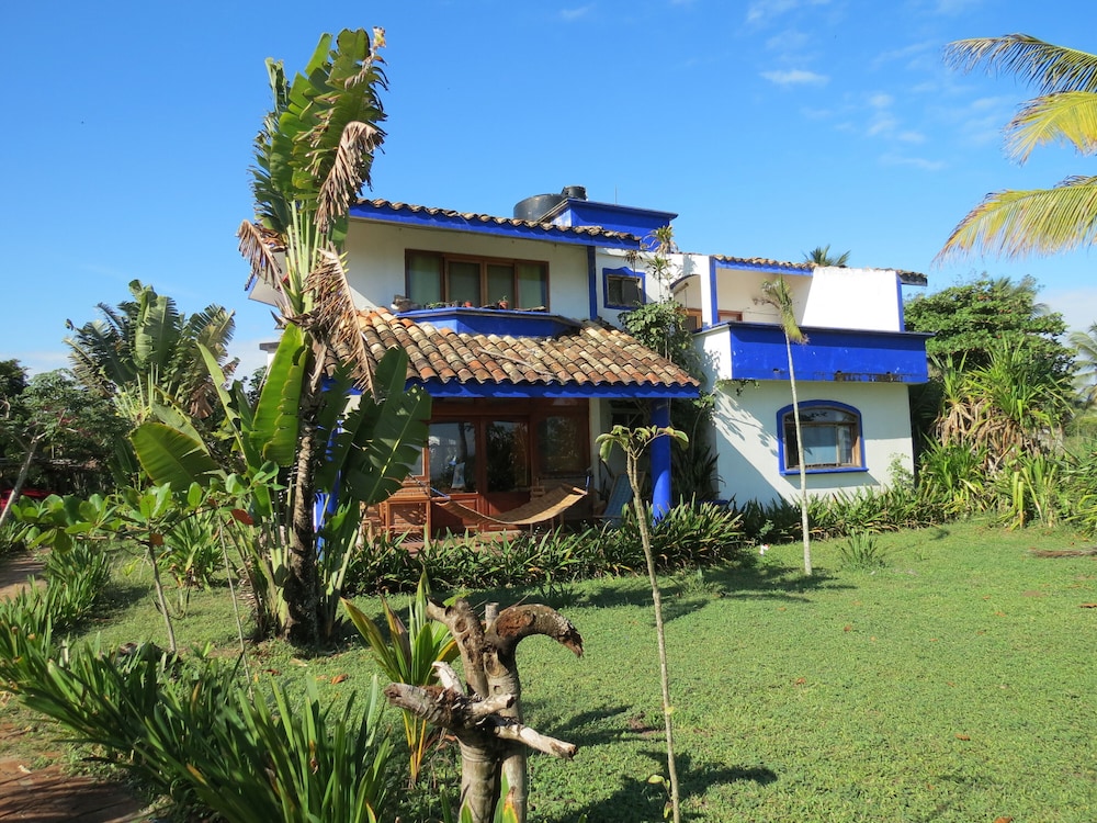 Eco Coco Loco by Rotamundos in Tecolutla, Mexico