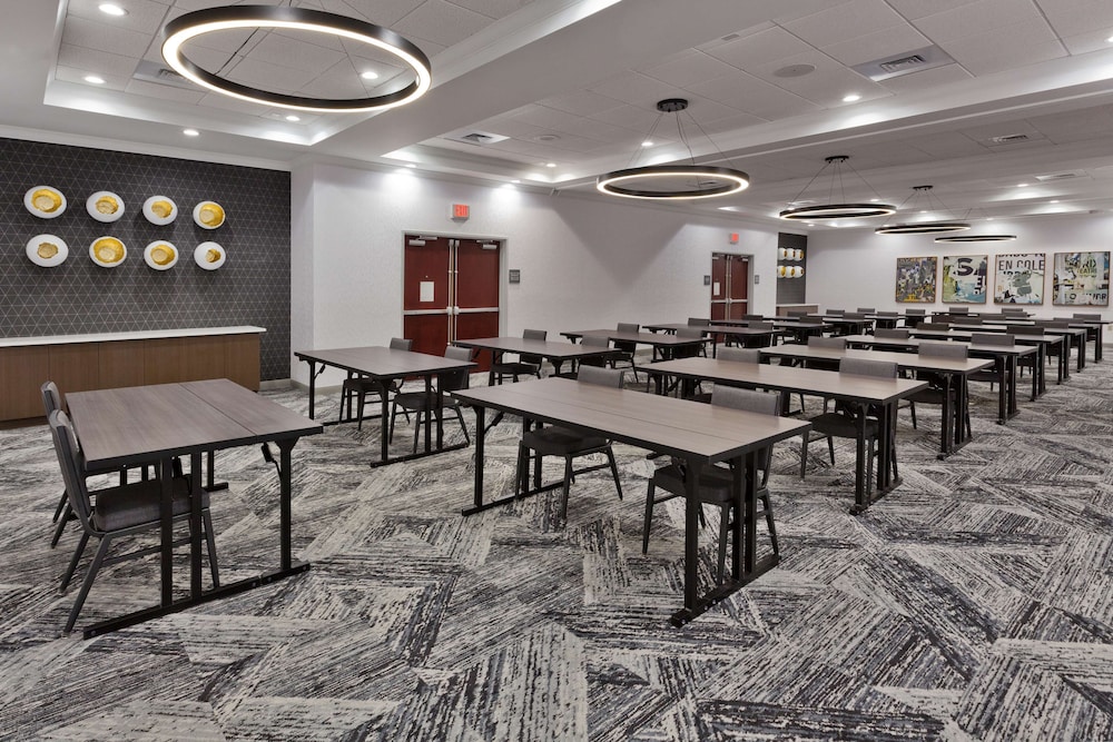 DoubleTree by Hilton Dothan AL - photo 34