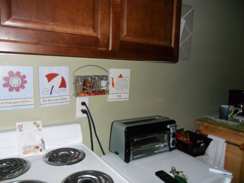 Spruce Hill Inn and Cottages - photo 14