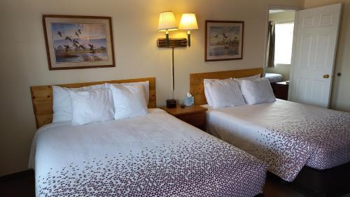The Trail Inn Grantsburg WI 703 WI 70 - photo 4