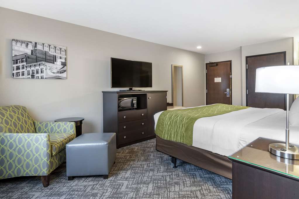 Comfort Inn & Suites Tualatin Lake Oswego South - photo 24
