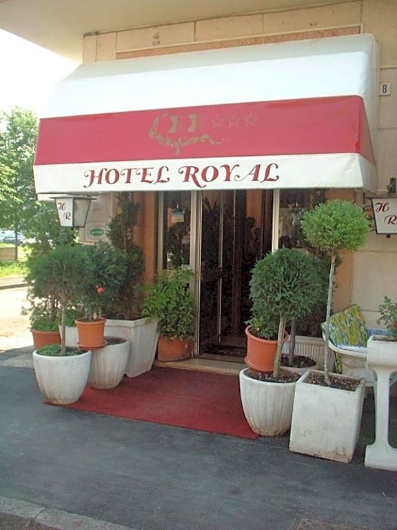 Hotel Royal — hotel in Alessandria