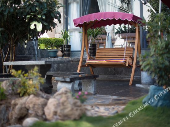 Dalimoshangyuanjukezhan - carbon neutral hotel in Dali