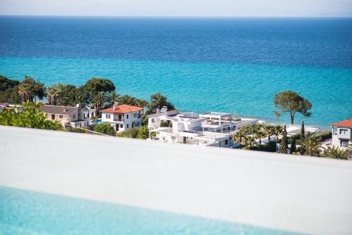Villa Maria Luxury — Pallini — photo 4