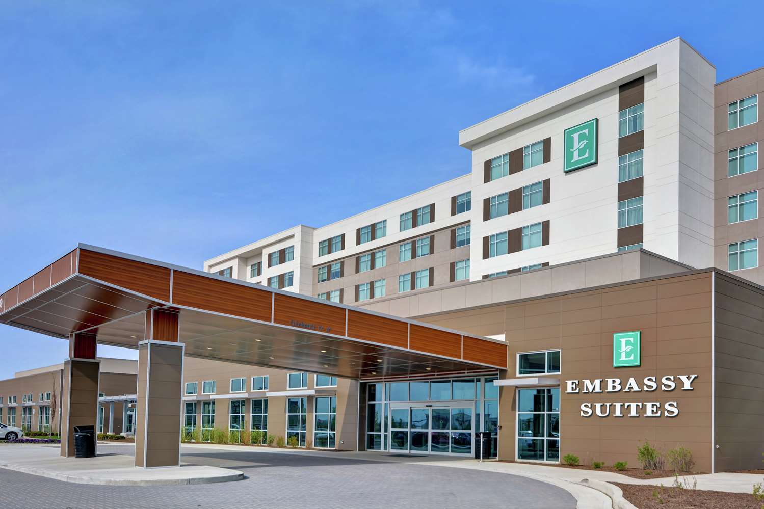 Embassy Suites by Hilton Plainfield Indianapolis Airport - photo 4