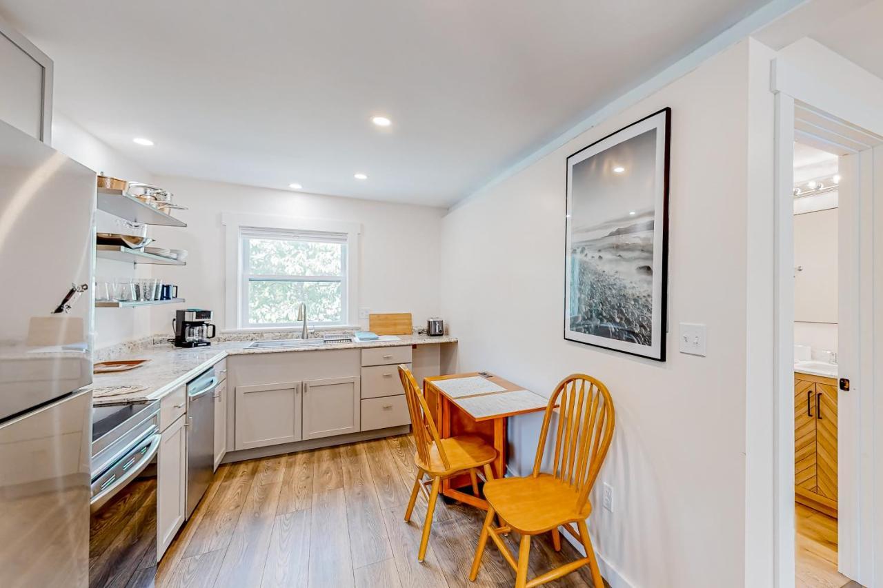 Shorebreeze Inn - photo 19