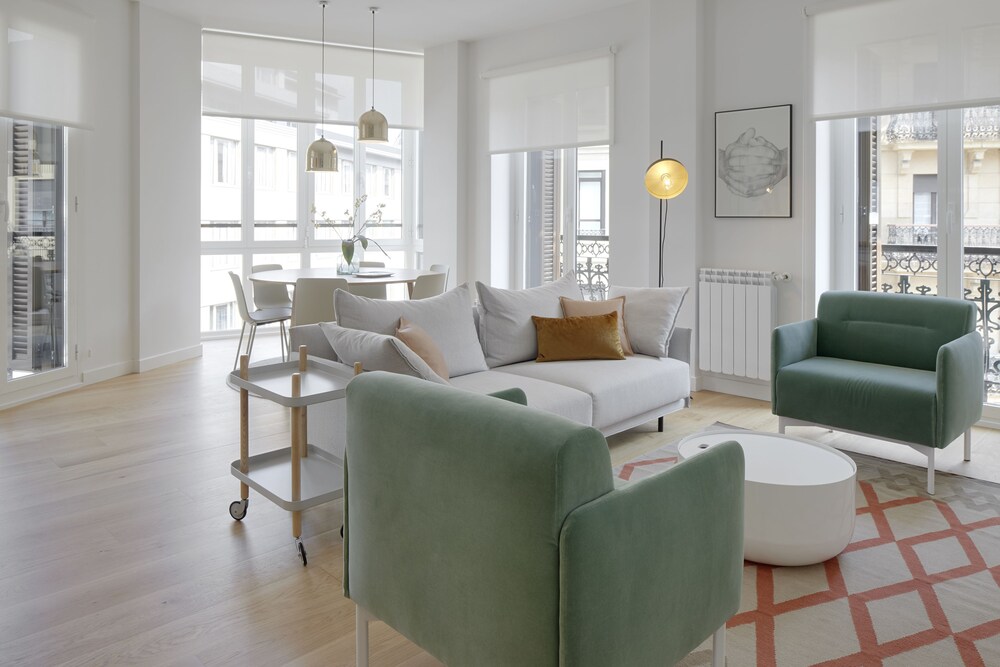 Belle Sebastian by FeelFree Rentals — 4-Star Luxury Hotel in San Sebastian, Spain