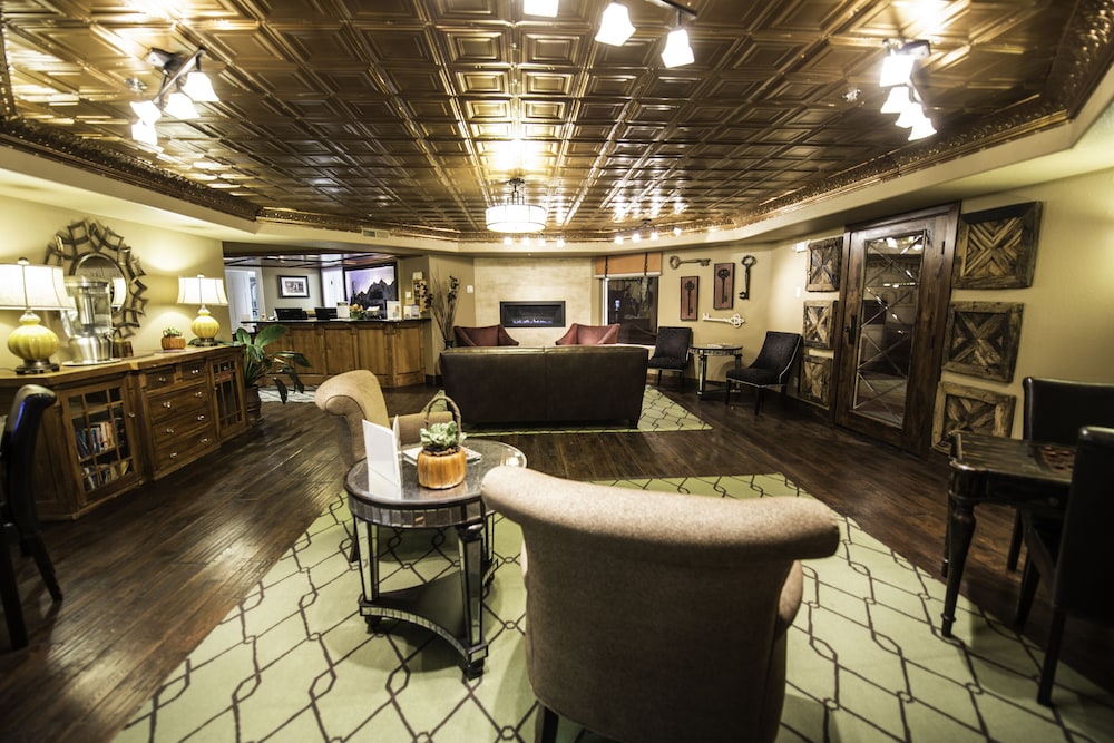 Historian Inn - featured photo