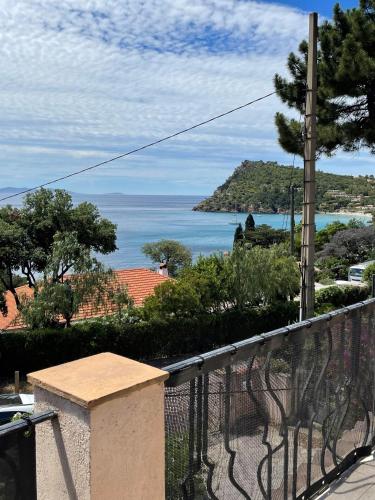 Residence Le Golfe Bleu — 4-Star Luxury Hotel in Le Lavandou, France