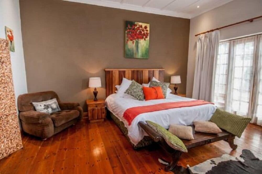Lenore Guest House — 4-Star Luxury Hotel in Port Elizabeth, South Africa