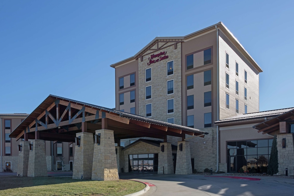 Hampton Inn & Suites I 35 Mulvane - featured photo