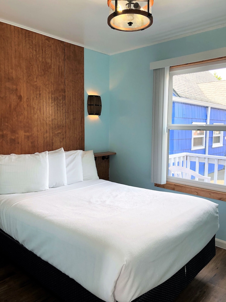 The Anchorage Motel - photo 15