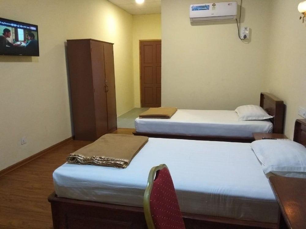Diamond Popa Hotel in Myingyan, Myanmar