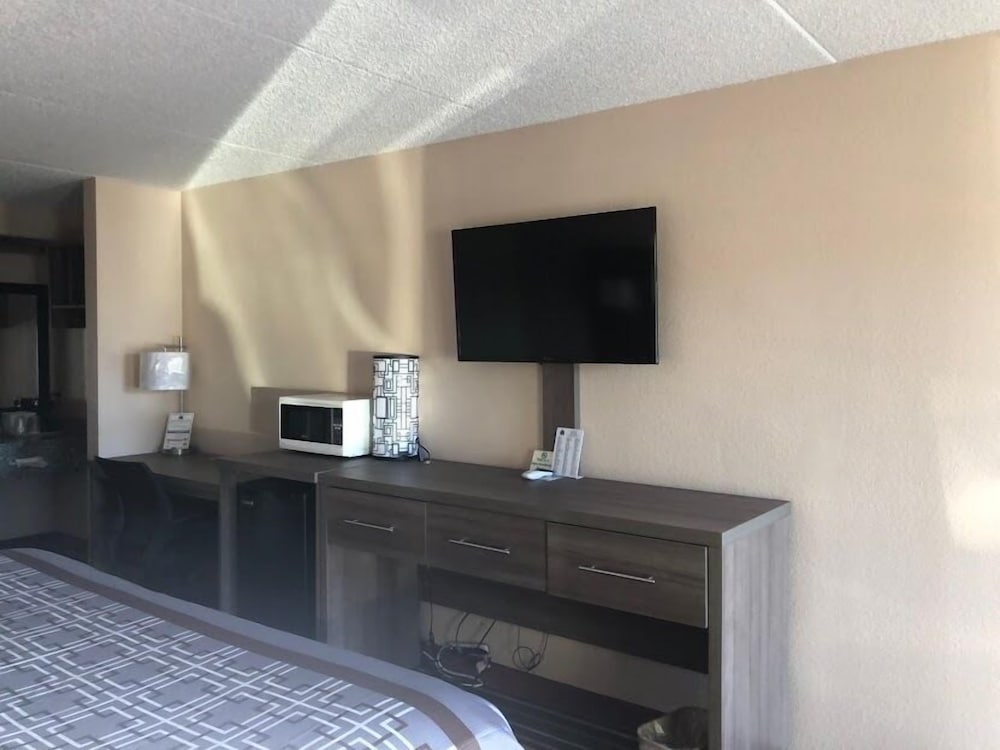Legacy Inn Sumner - photo 17