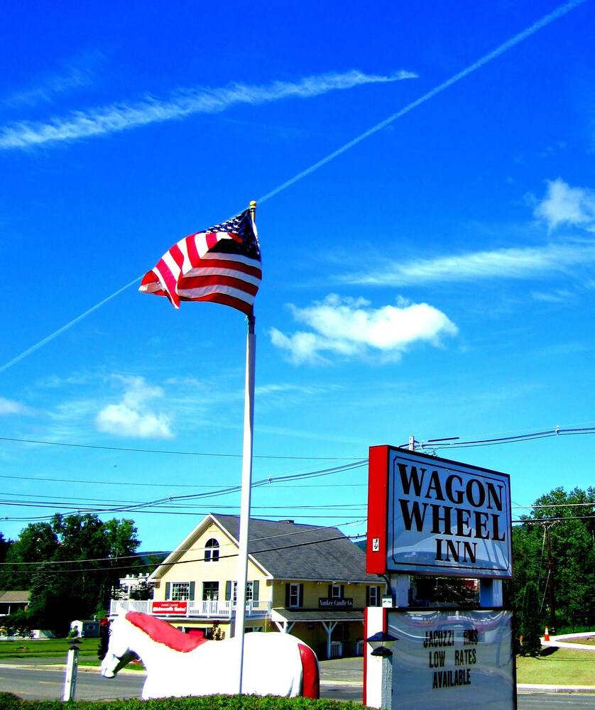 Wagon Wheel Inn - photo 13