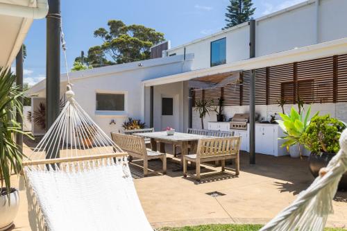 Eight Mitchell — Mollymook — photo 2