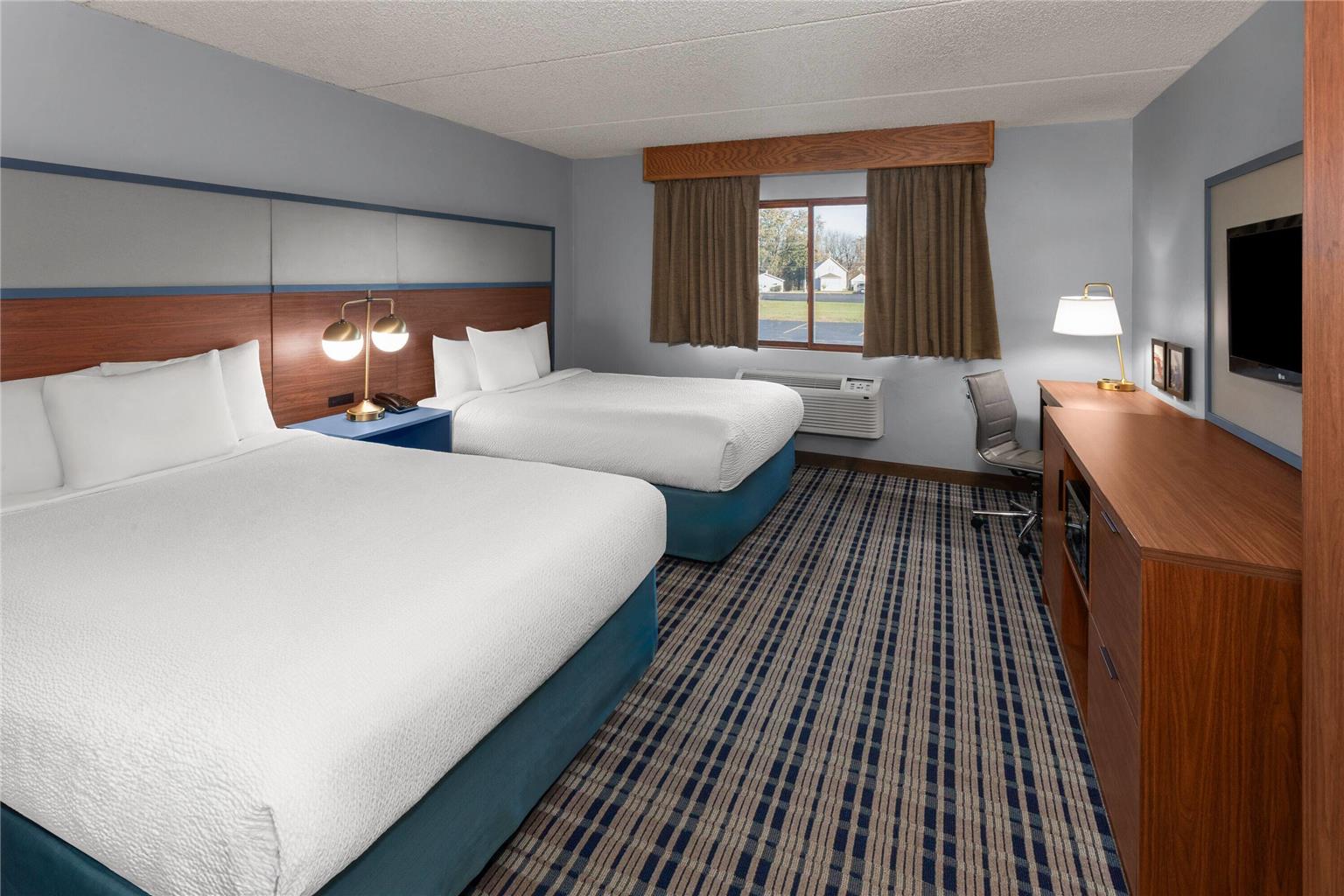 AmericInn by Wyndham Green Bay West - photo 14