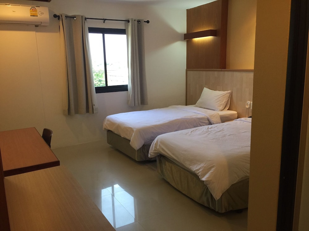 Klim Hotel — Buri Ram — photo 5