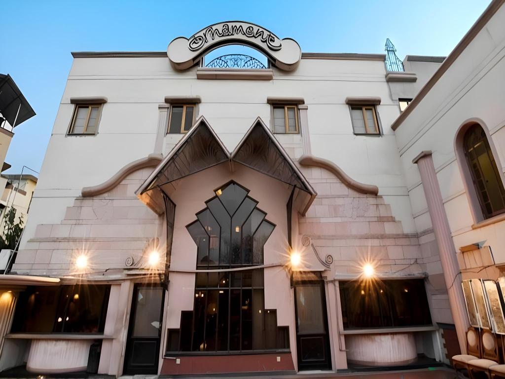 Rajhans Hotel - last minute hotel in Mumbai
