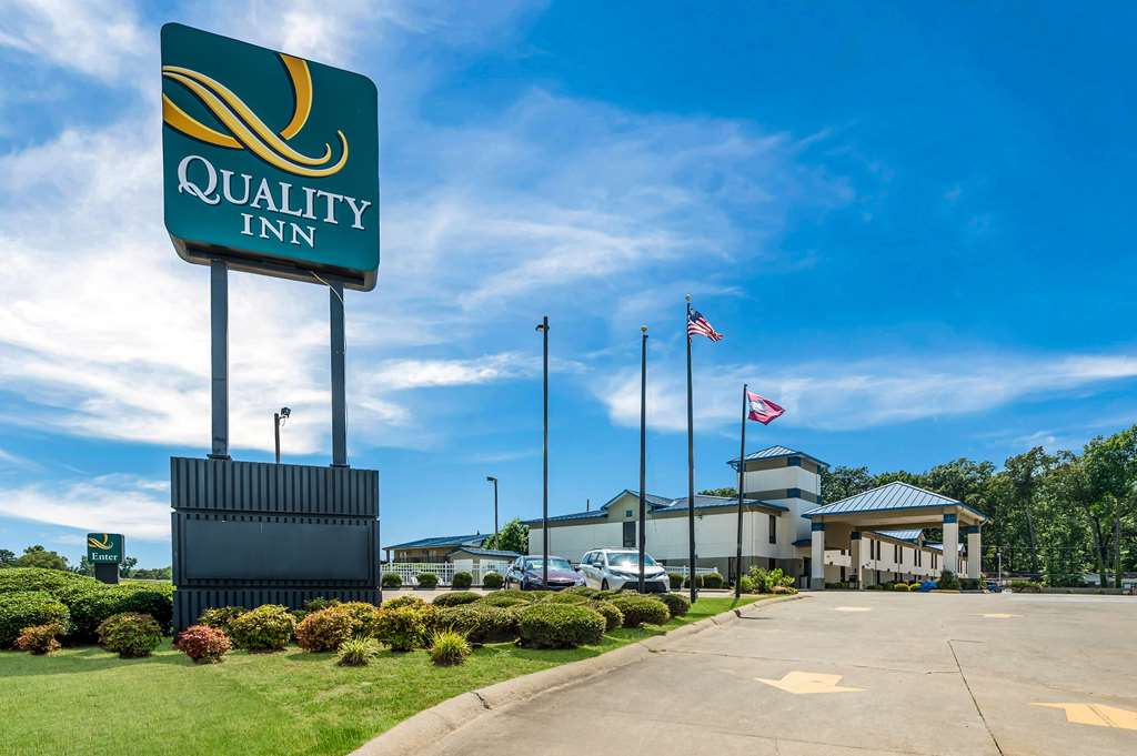 Quality Inn Jacksonville near Little Rock Air Force Base - photo 3