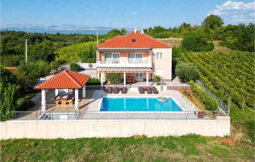 Stunning Home In Trilj — 4-Star Luxury Hotel in Trilj, Croatia