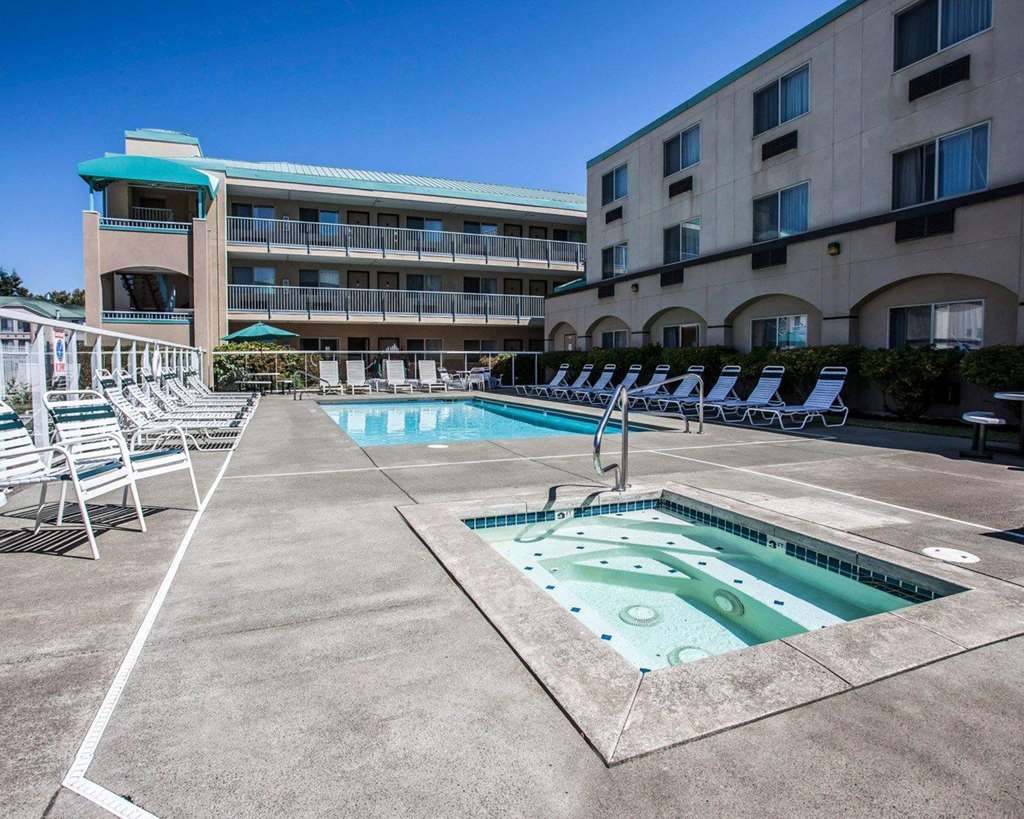 Quality Inn Grand Suites Bellingham - photo 46