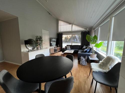 Luftig og sentral leilighet i Tromsdalen — 4-Star Luxury Hotel in Tromso, Norway