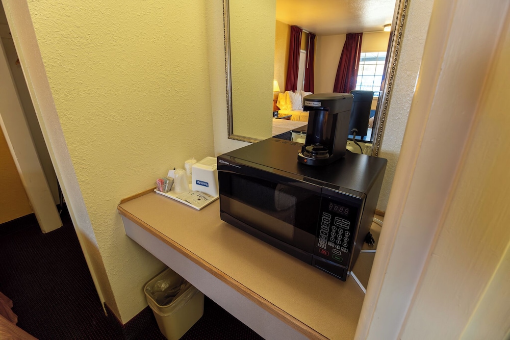 Travelodge By Wyndham Pendleton OR - photo 33