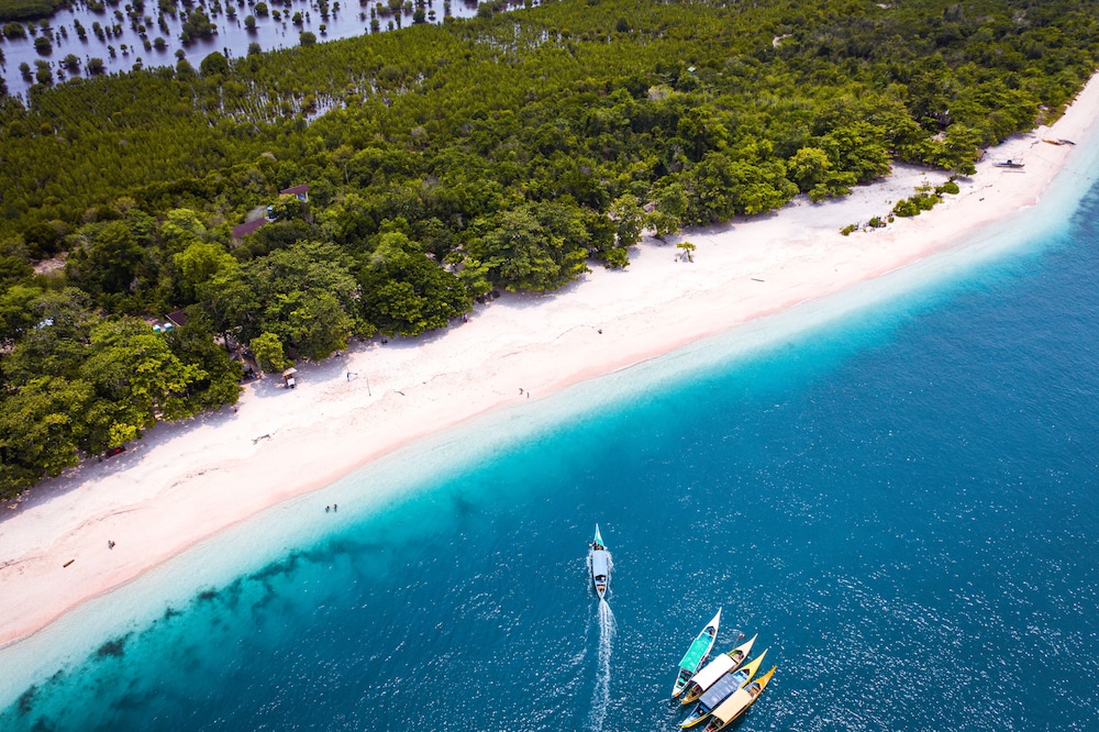 Cocotel Vista Del Mar Resort in Zamboanga, Philippines