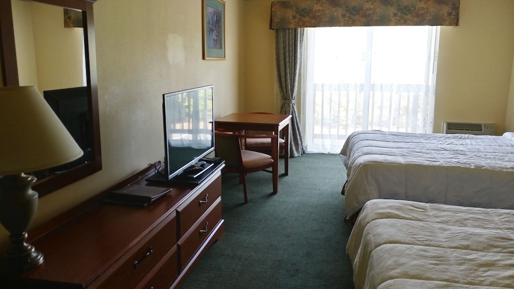 Palace Inn Suites Lincoln City - photo 15