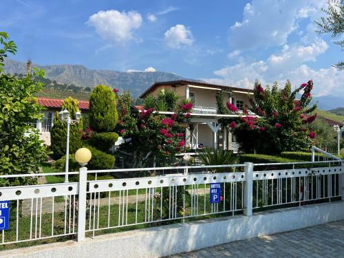 Nili Hotel - last minute hotel in Vlore