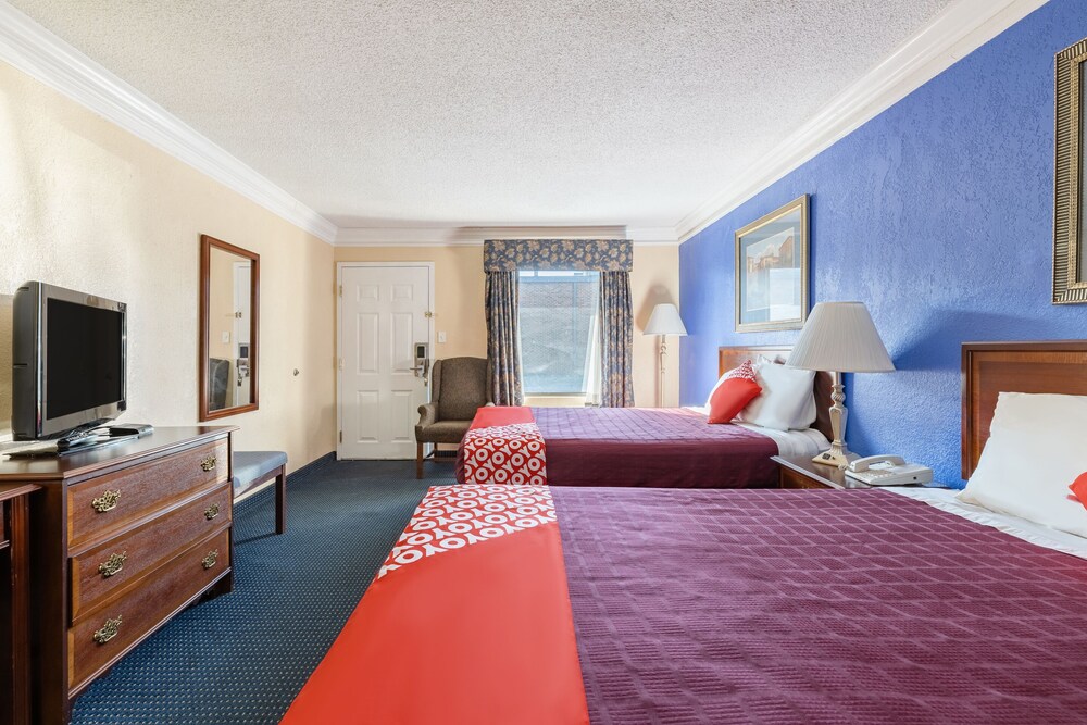 OYO Hotel Rome GA Historic District - photo 14