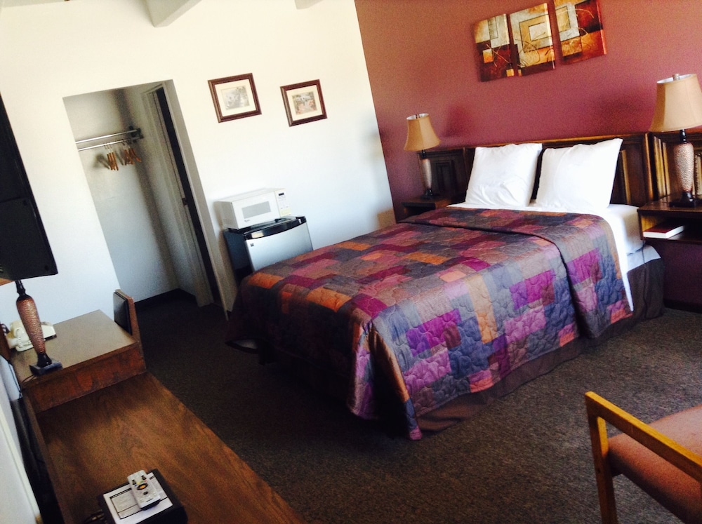 Budget Host Platte Valley Inn - photo 2