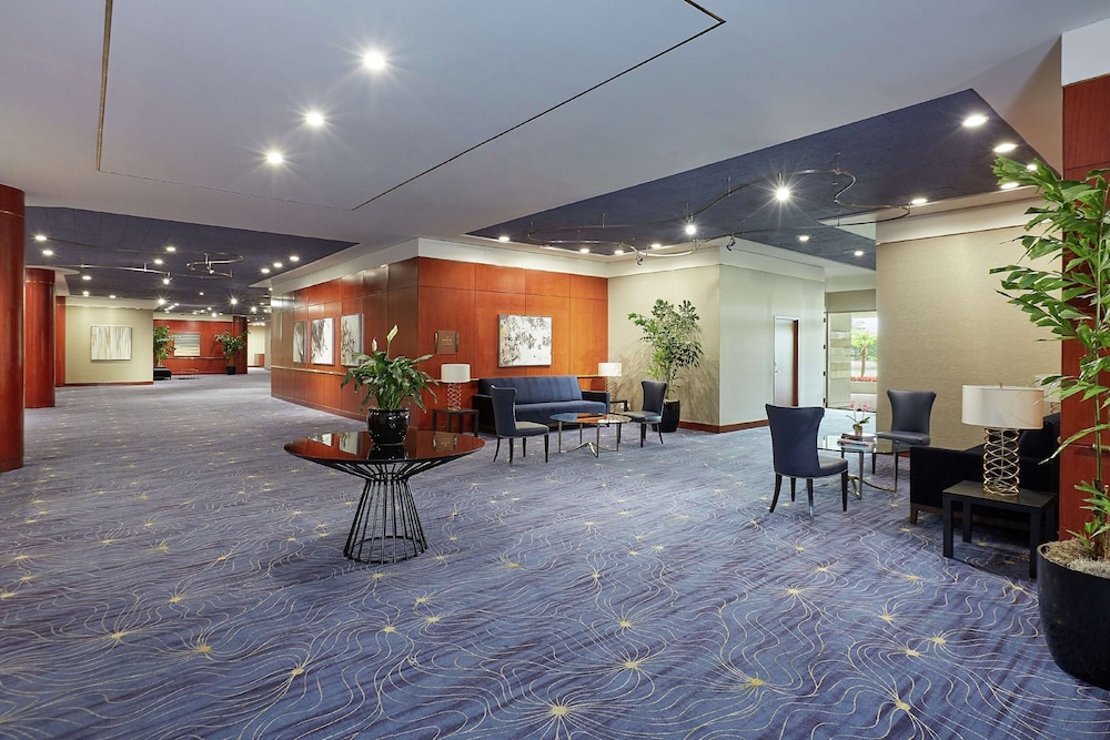 The Beverly Hilton - photo 5