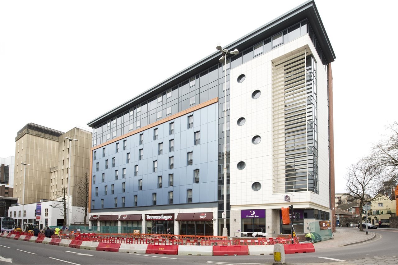 Premier Inn Bristol City Centre Lewins Mead