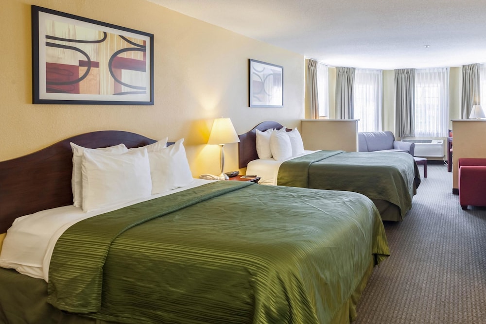 Quality Inn & Suites Lincoln North - photo 23