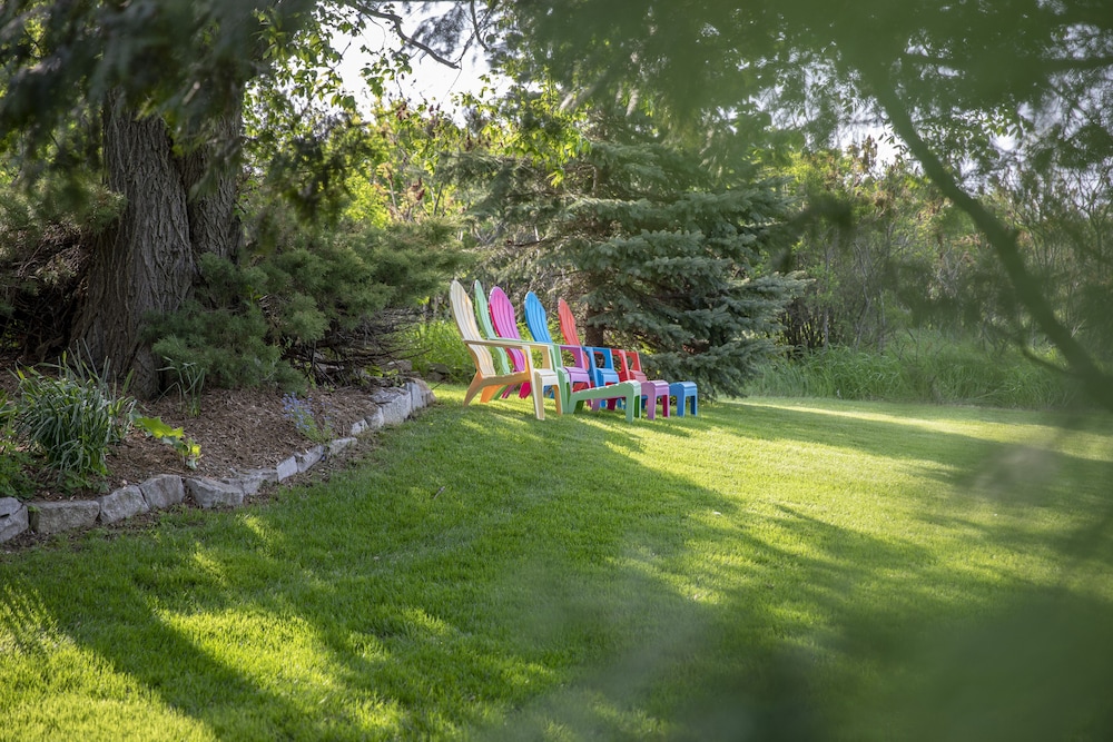 Coachlite Inn - photo 82