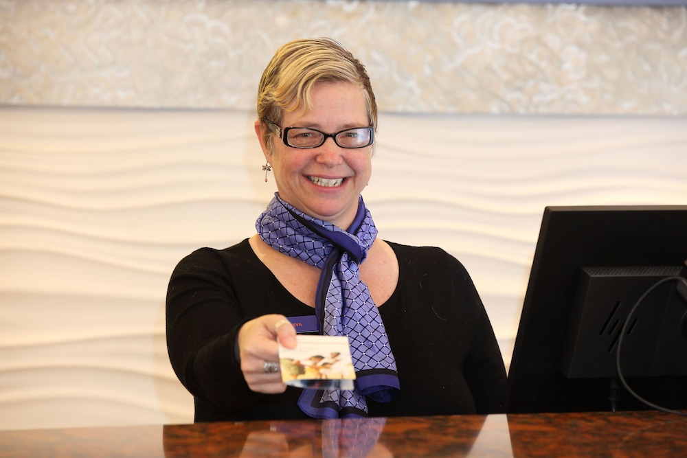 Holiday Inn Express & Suites Pittsburgh West Greentree by IHG - photo 2