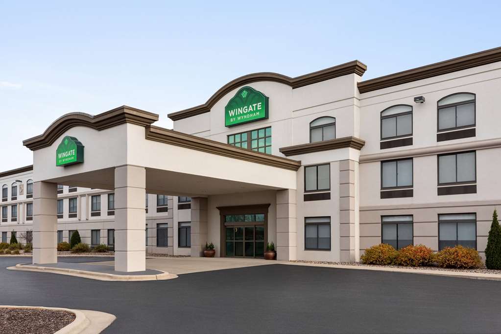 Wingate by Wyndham Green Bay Airport - photo 2
