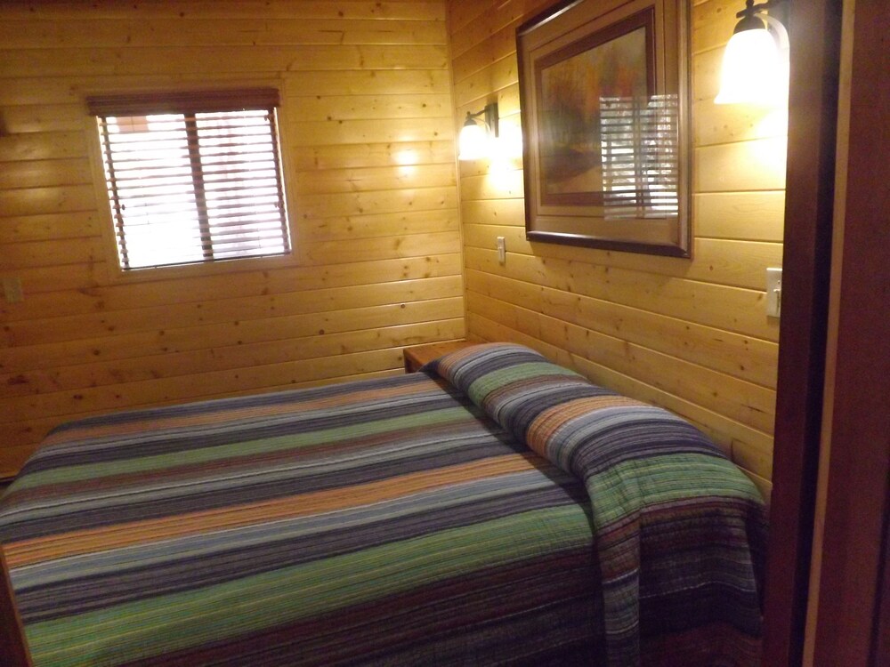 Arizona Mountain Inn and Cabins - photo 45