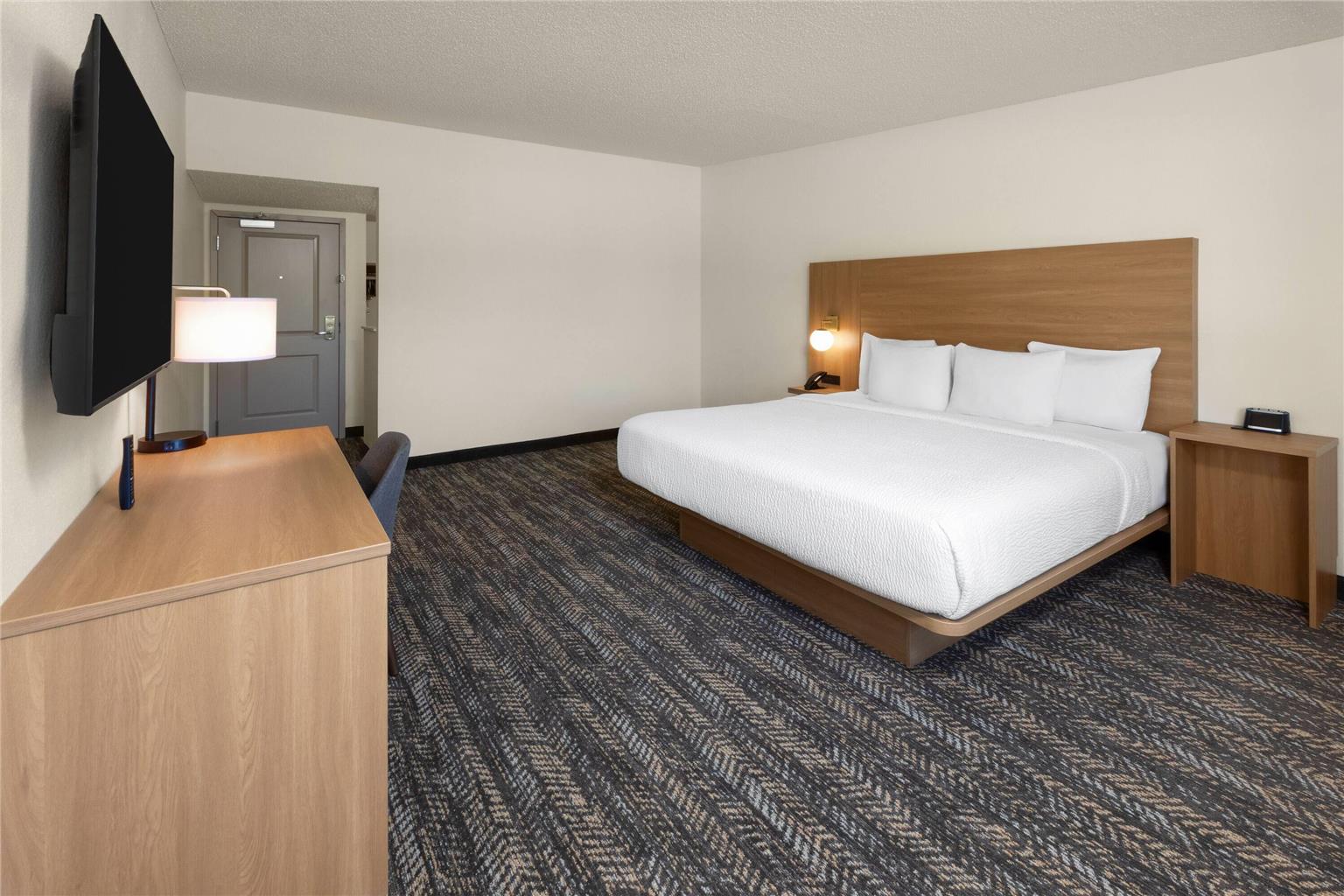 Ramada by Wyndham Merced - photo 18
