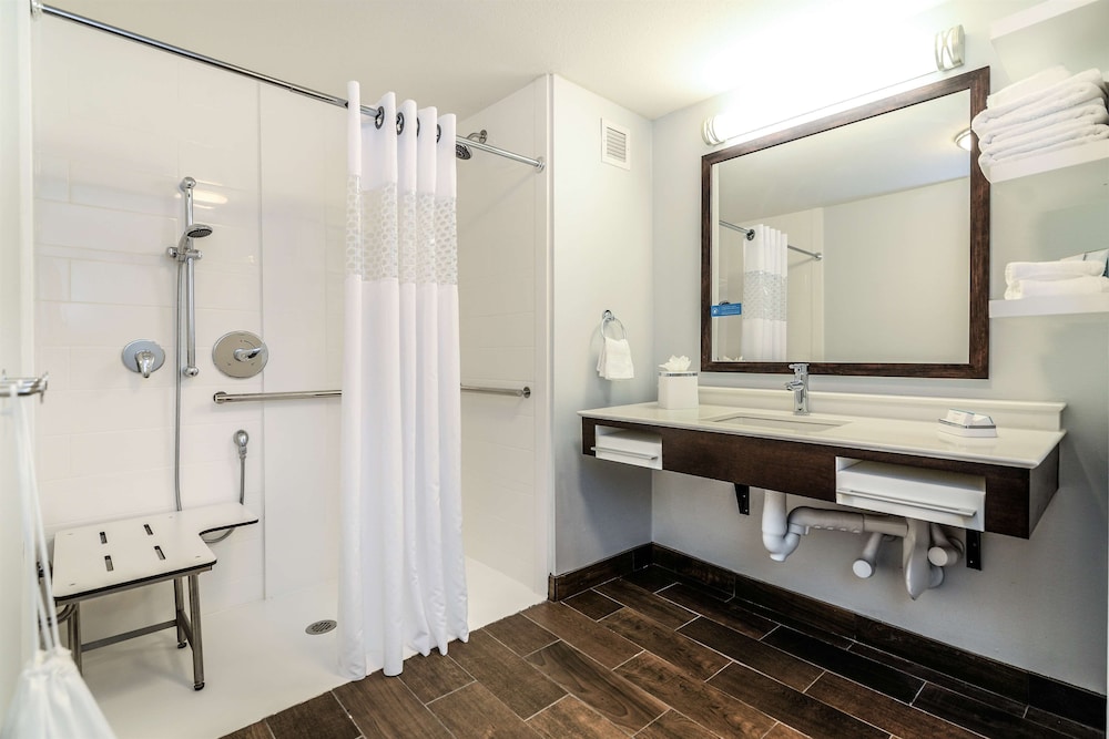 Hampton Inn Brighton - photo 51