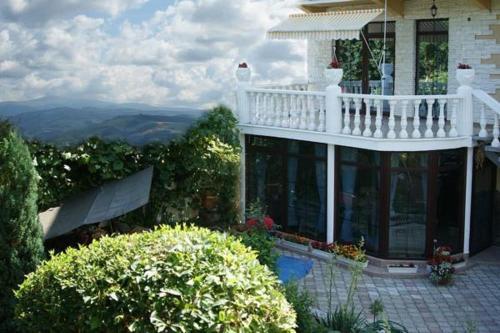 Vip Sadyba Svalyava — 4-Star Luxury Hotel in Svalyava, Ukraine