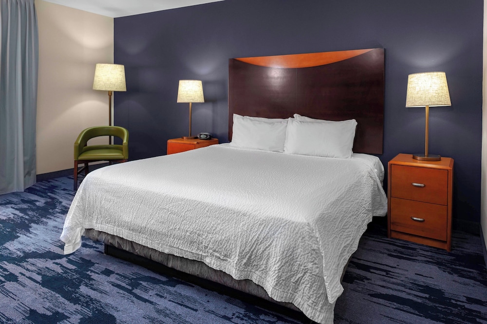 Fairfield Inn & Suites by Marriott Charlotte Matthews - photo 7