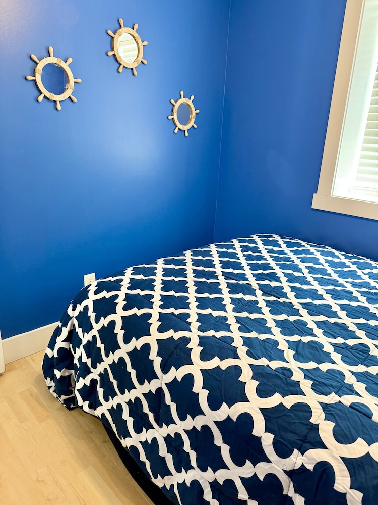 Blue Door Cottages - photo 12