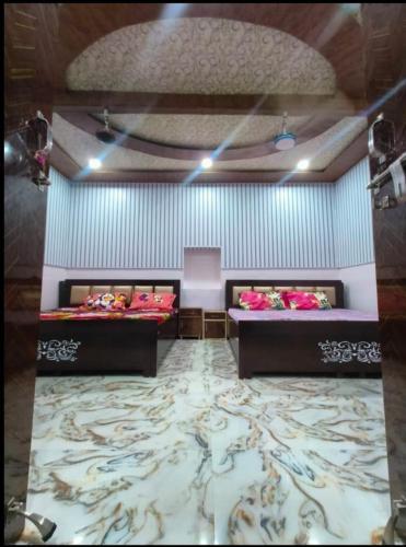 Balaji Sadan Vrindavan - last minute hotel in Vrindavan
