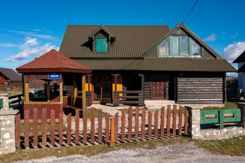 Village Villa North Wind — 4-Star Luxury Hotel in Zabljak, Montenegro